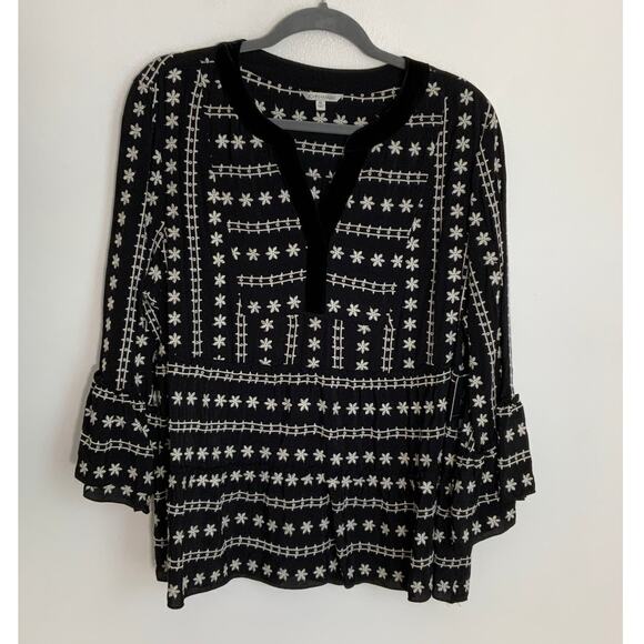 NWT John Mark Women’s Black & White Embroidered‎ Tunic V-Neck Tunic - Picture 1 of 6